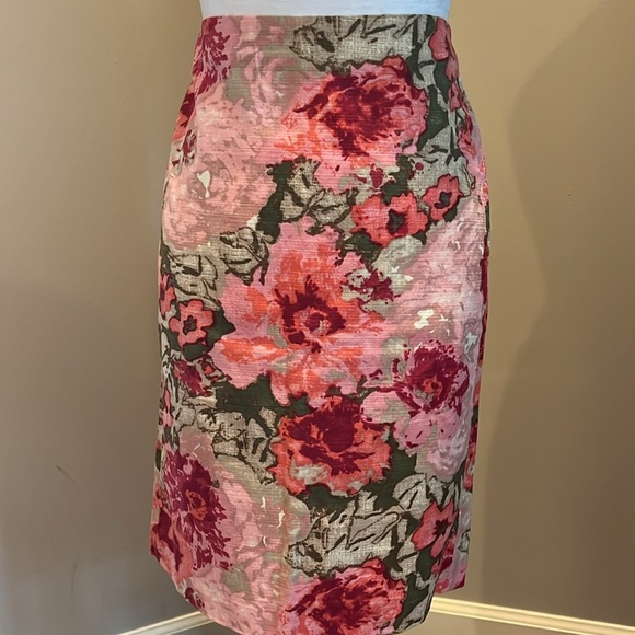 TALBOTS Petite floral Cotton skirt size 2P - Picture 2 of 8
